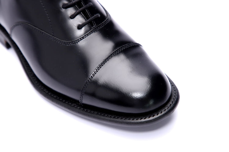 Fran Oxford Shoes in Black