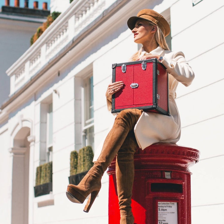 Deluxe Jewelry Trunk in Red