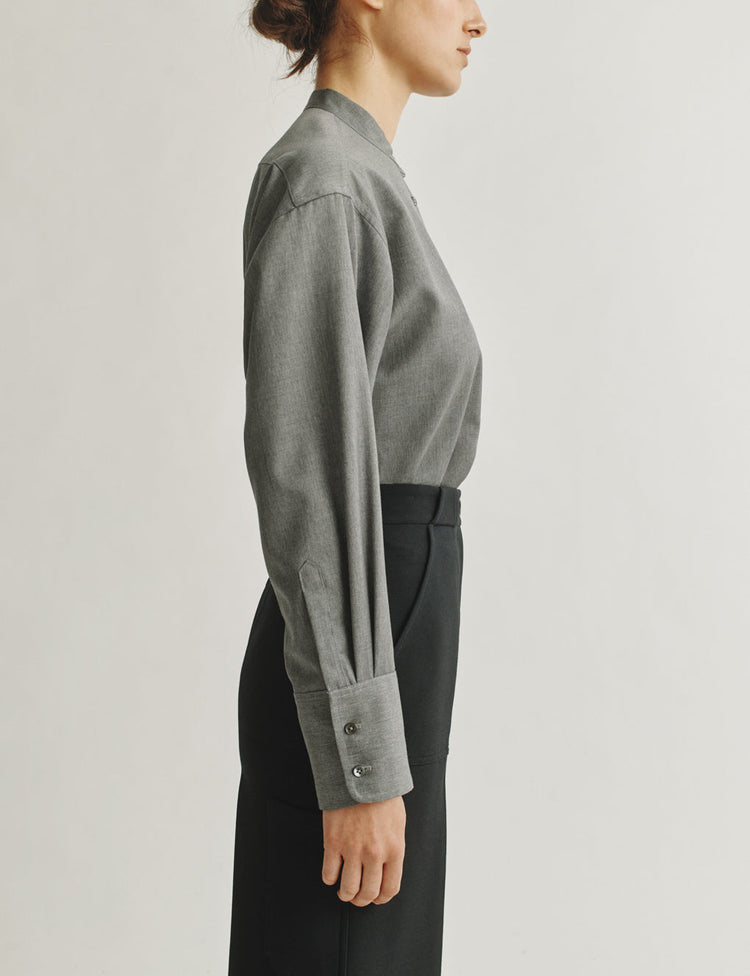 The Oversized Shirt in Lightweight Mélange Wool