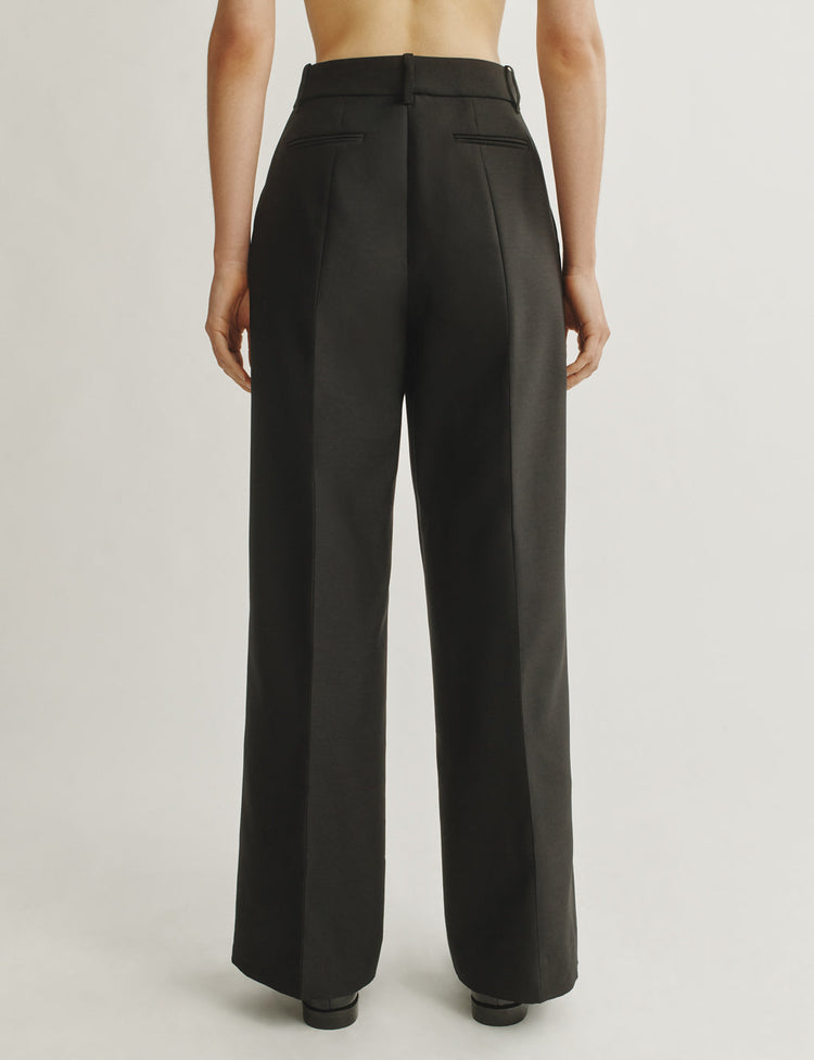 The Tailored Trousers in Wool Silk Suiting