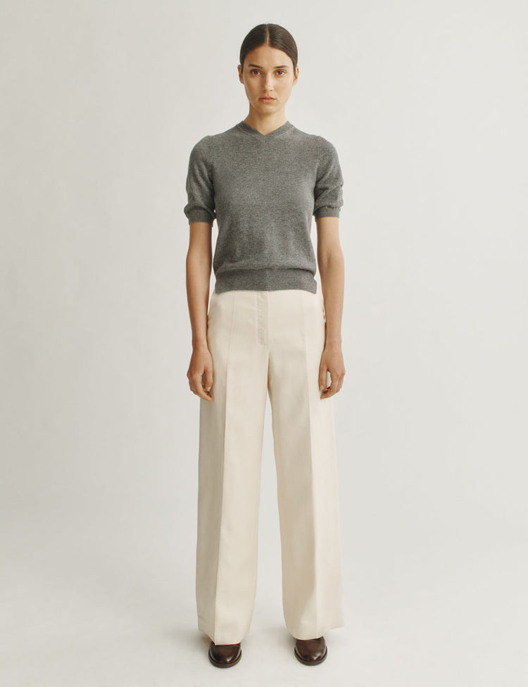 The Dez Sweater in Wool and Cashmere in Heather Grey