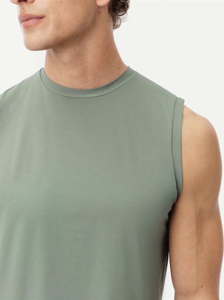 Trainer Tank