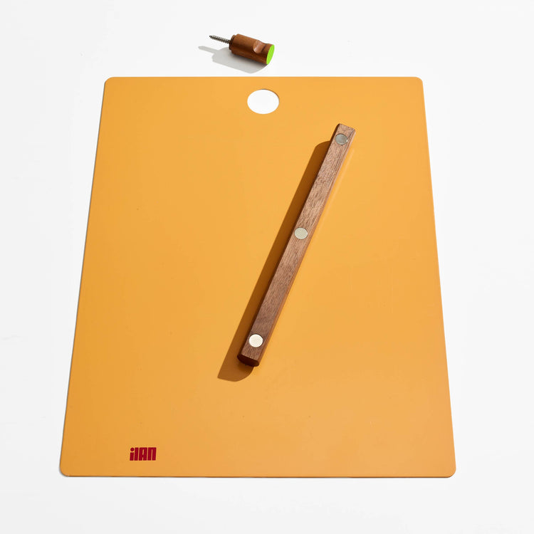 Magnetic Wall Clipboard in Orange/Green