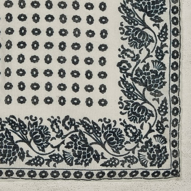 Cashmere And Silk Provence Geometric Pocket Square in Dark Navy