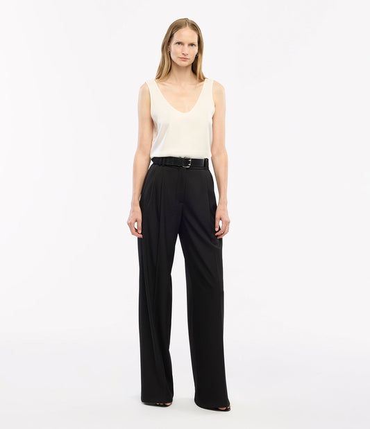 Twill Pleated Trouser in Black