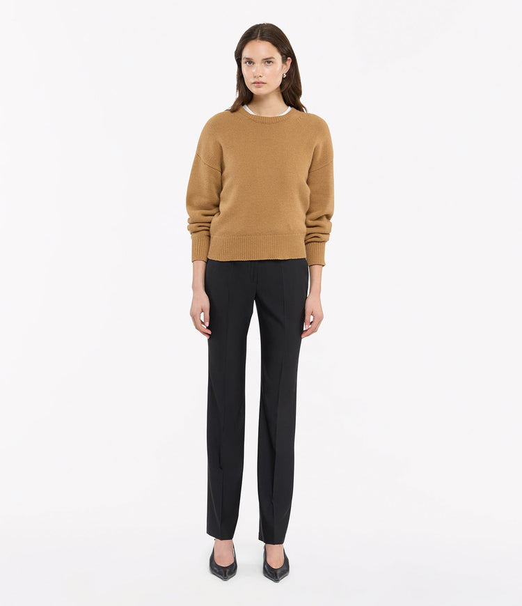 Cashmere Knit Sweatshirt in Camel