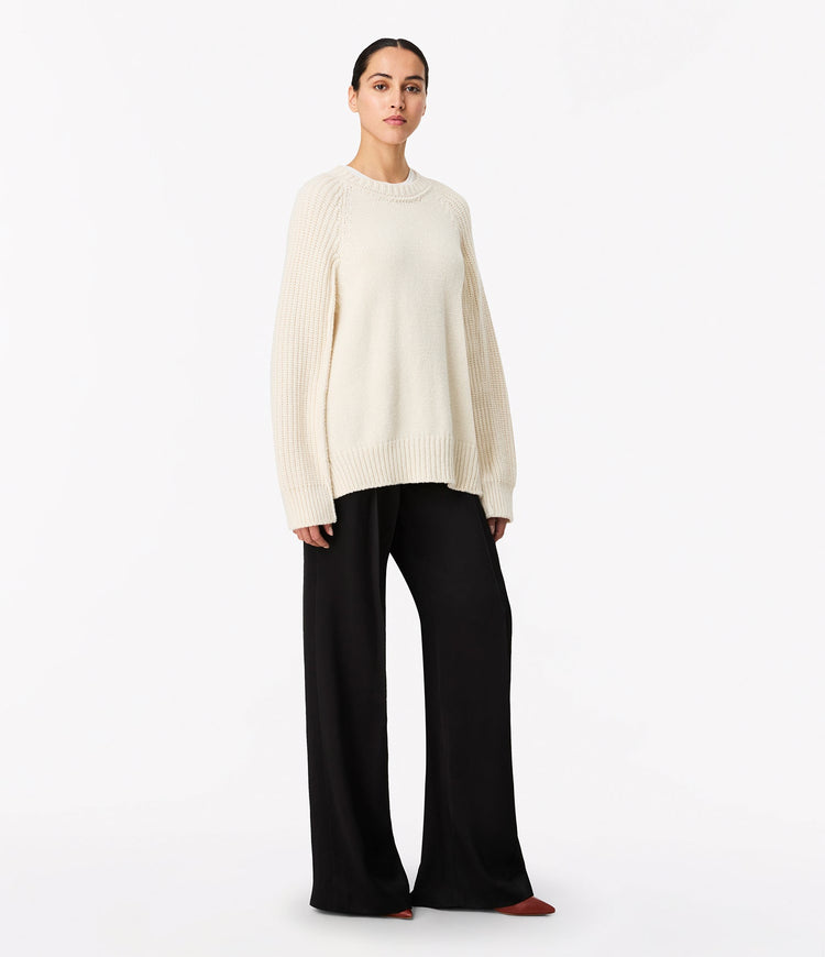 Cashmere Oversized Crewneck in Ivory