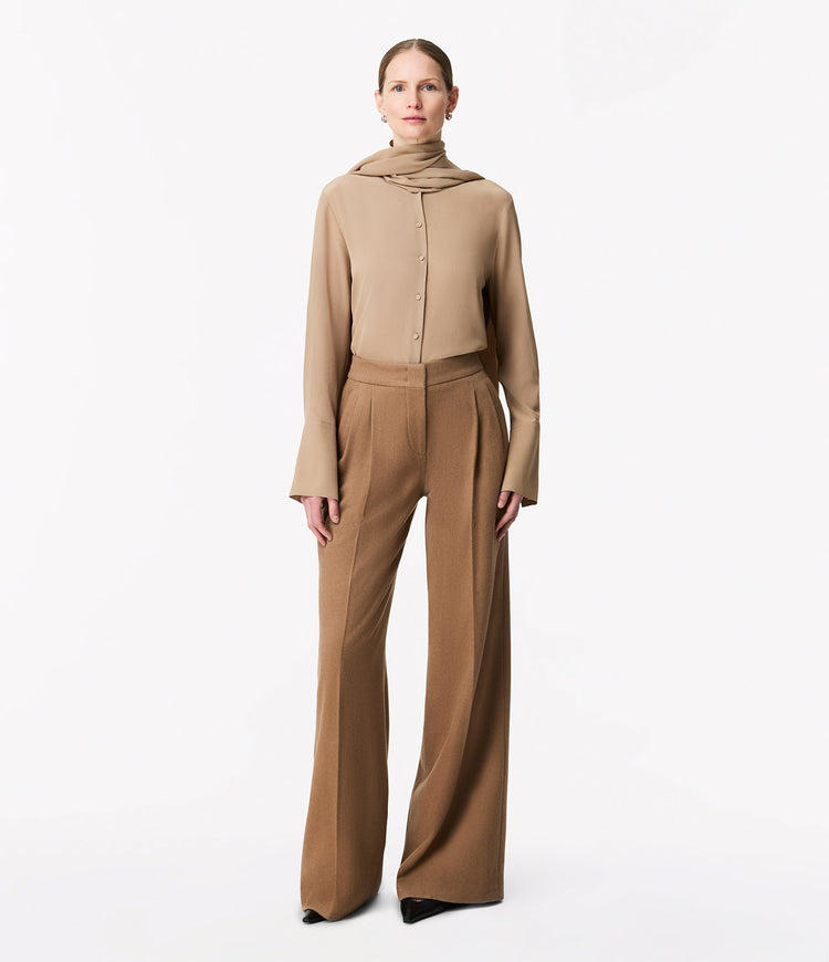 Cashmere Pleated Trouser in Camel