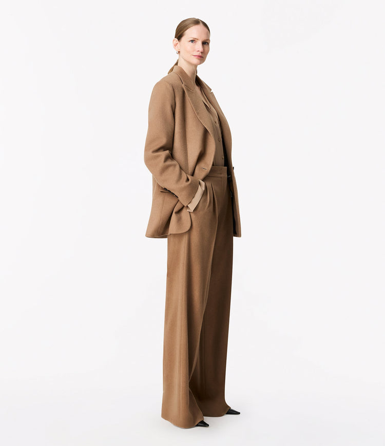 Tailored Cashmere Jacket in Camel