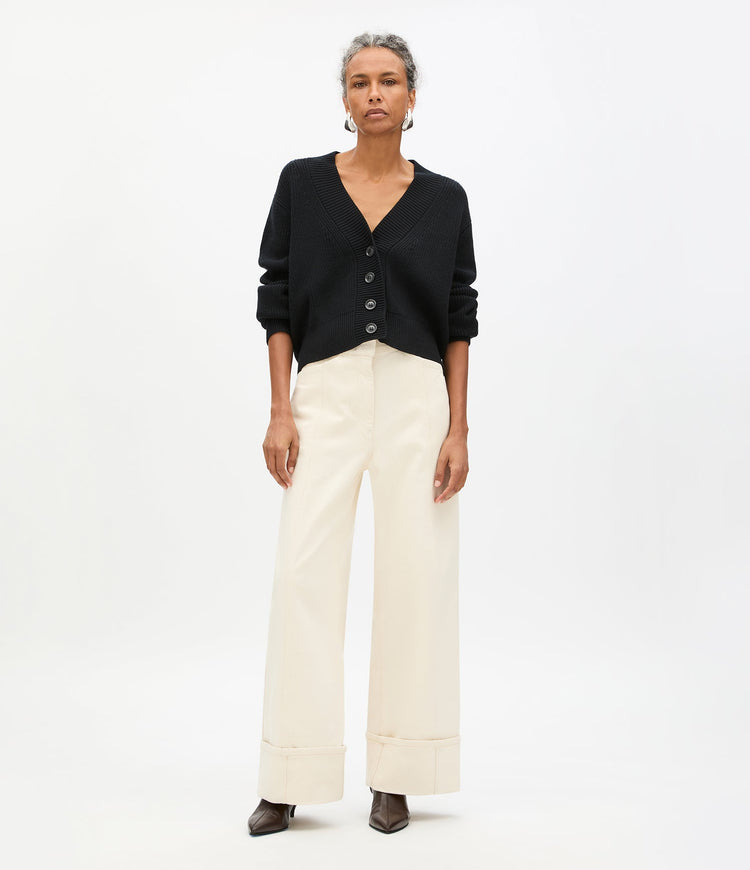 Rib Cropped Cardigan in Black