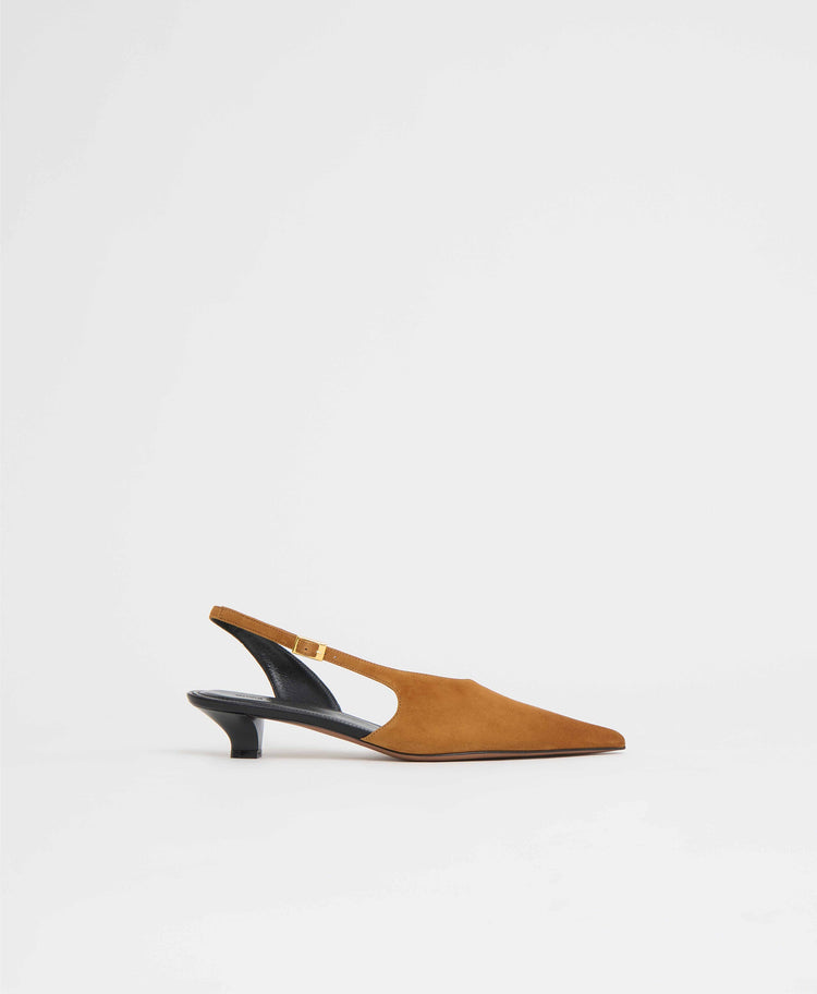 Anna Slingback in Saddle