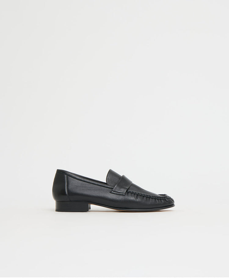 Ruched Loafer in Black