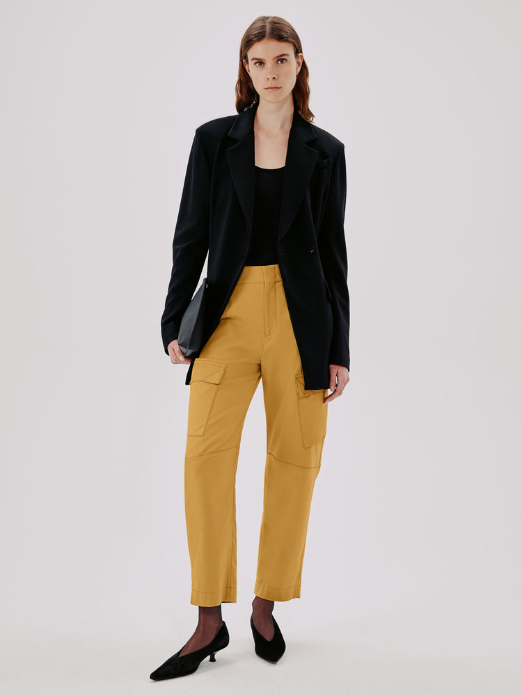 Curved Cargo Pant in Goldenrod