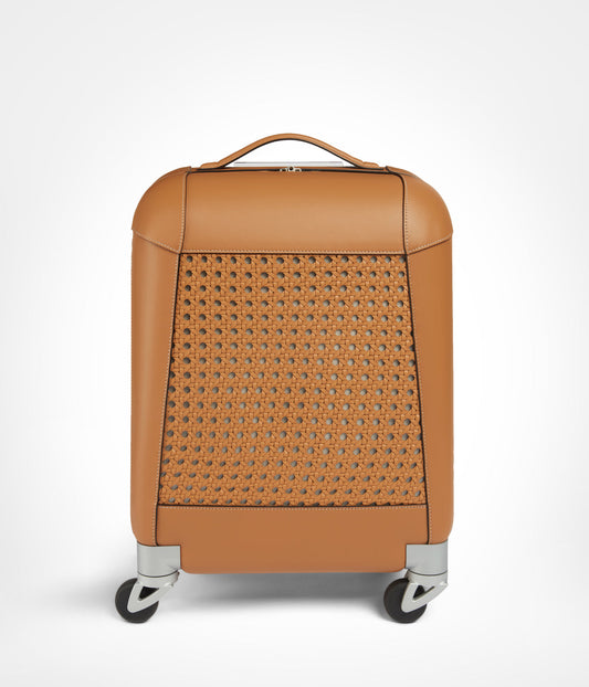 Carry-On in Walnut