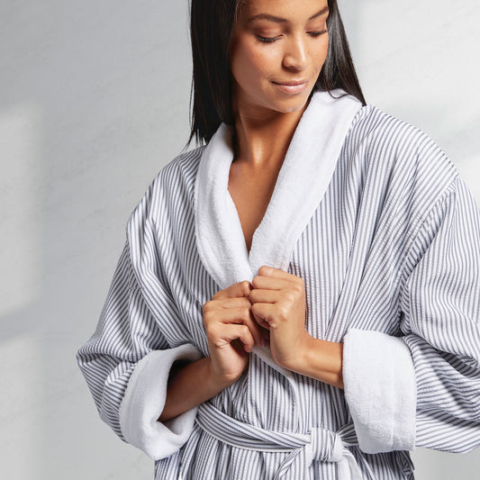 Classic Seersucker Striped Robe