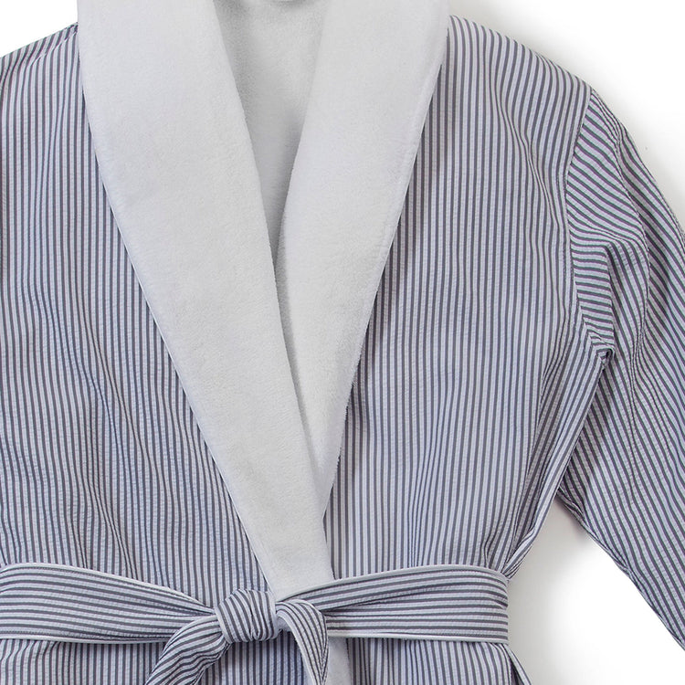 Classic Seersucker Striped Robe