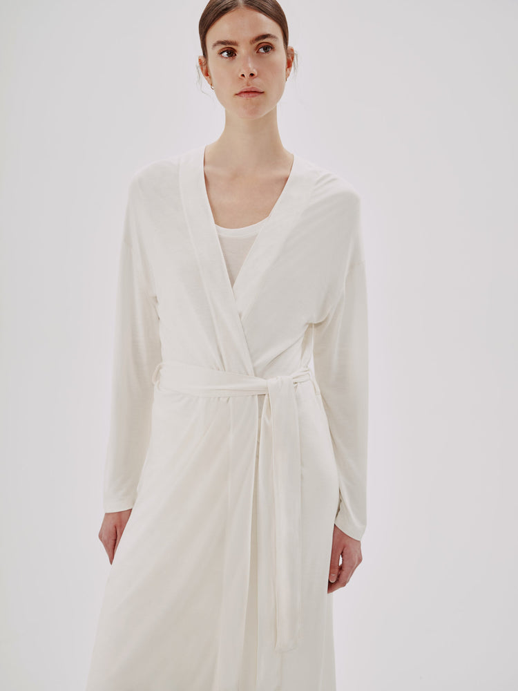 Elongated Robe in Vanilla
