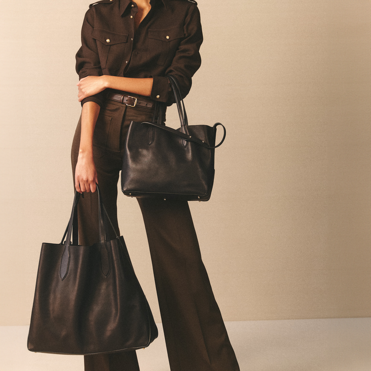 Eleanor 42 in Soft Black