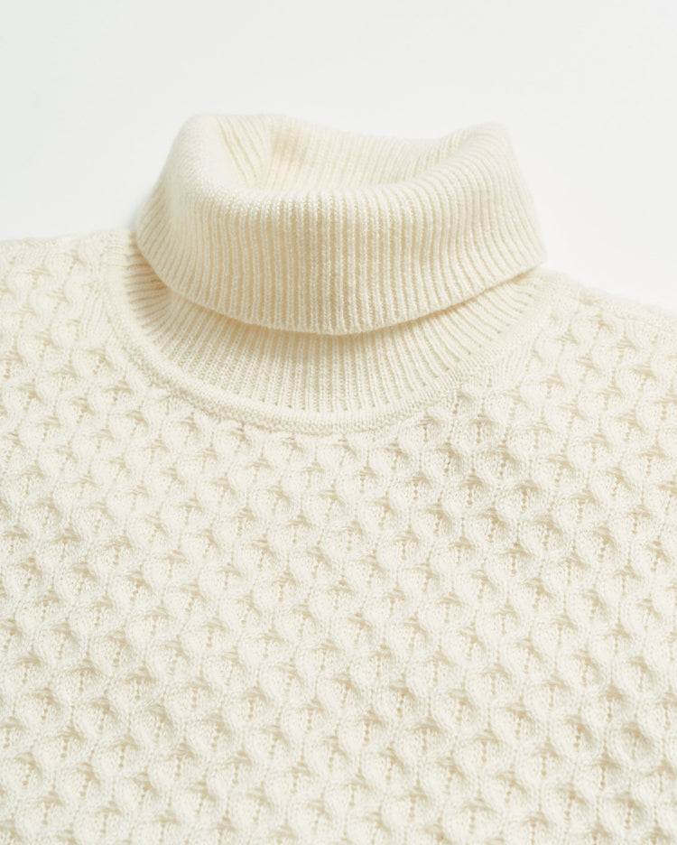 Cashmere Honeycomb Turtleneck