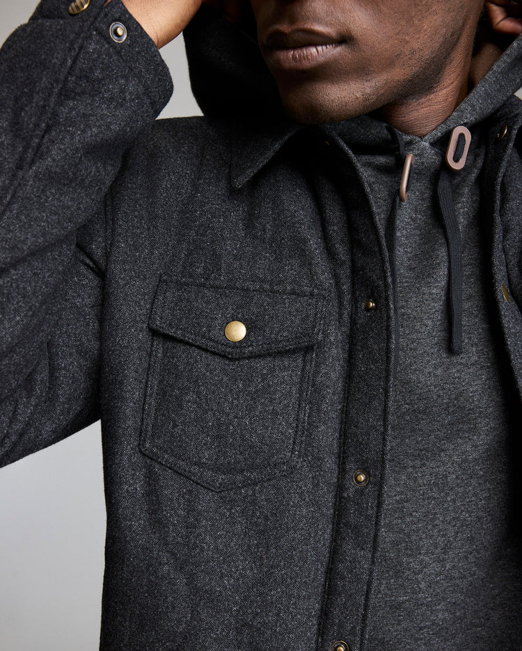 Onion Quilted Theo Shirt Jacket in Charcoal Heahter