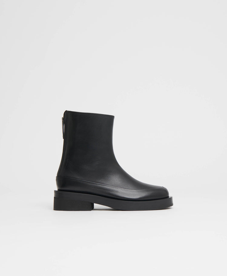 Marion Boot in Black