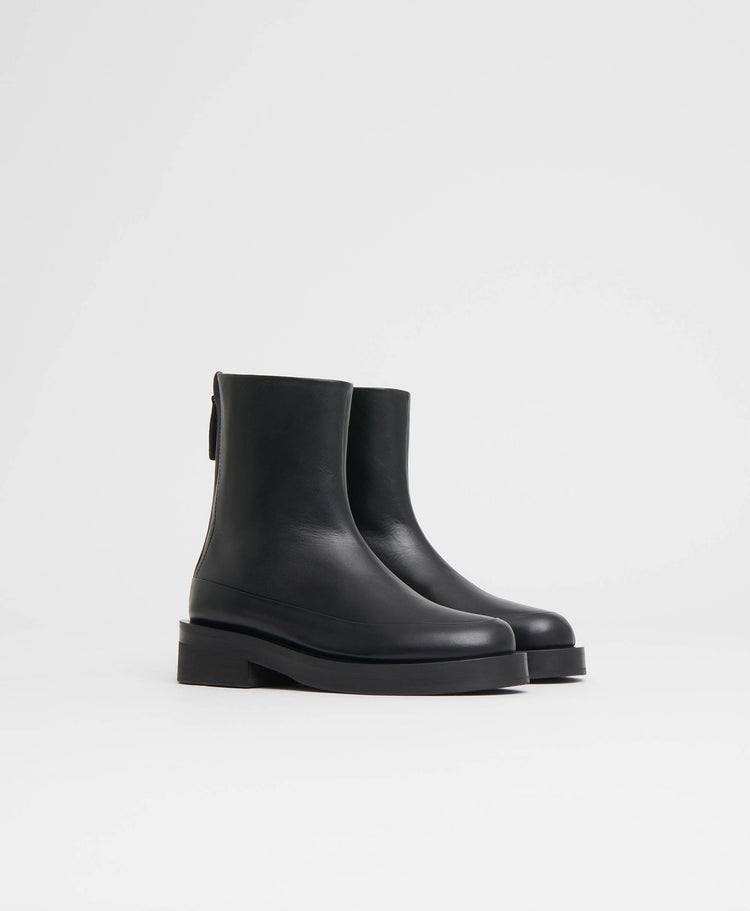 Marion Boot in Black