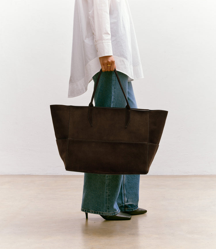Incognito Large Suede Chocolate