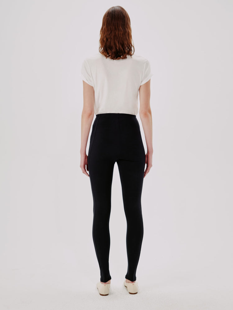 Seamed Legging
