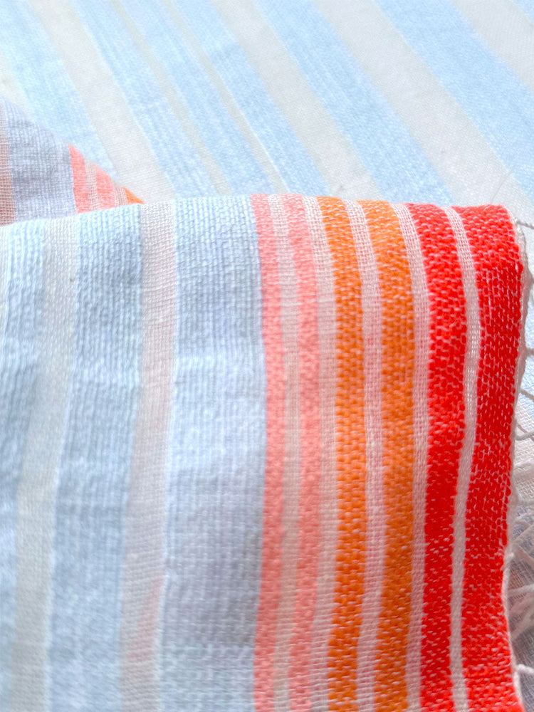 Lema Sarong in Airi Sky