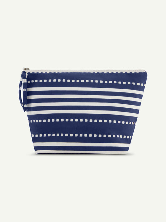 Cora Pouch in Eshe Navy
