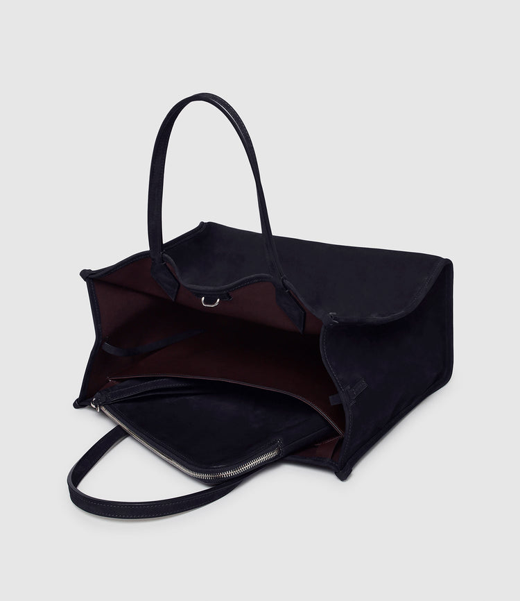 Wristlet Clutch in Nubuck Navy