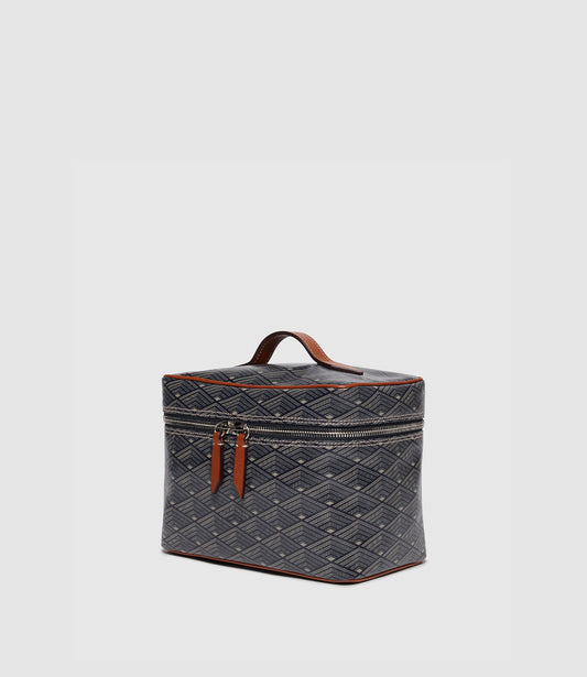Long Haul Toiletries Pouch in Signature Navy Canvas