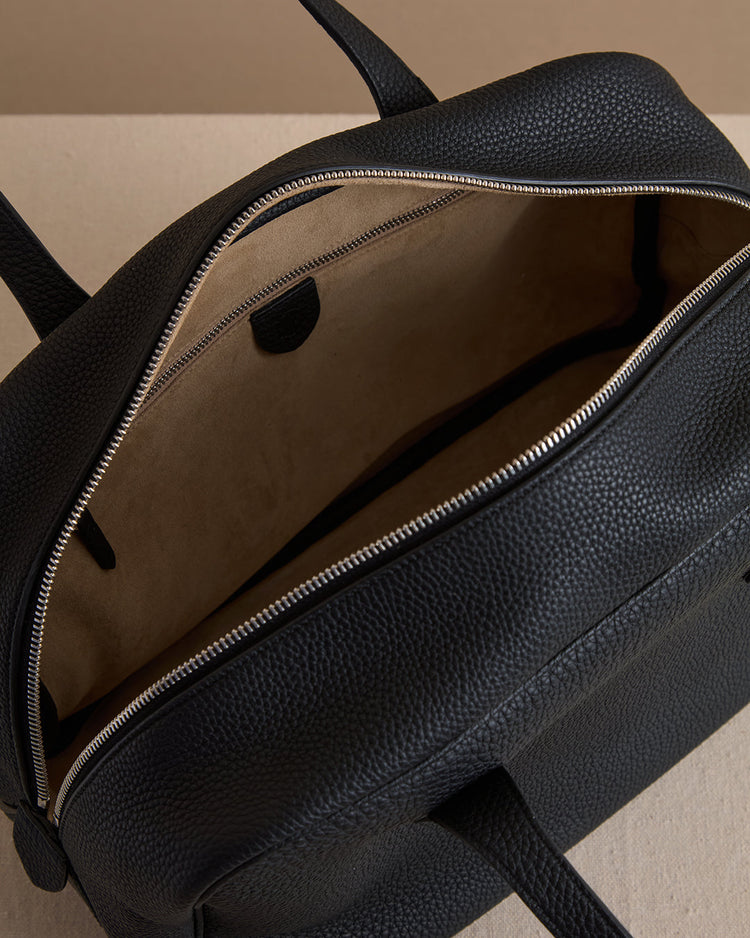 Archer 32 in Tumbled Grain Black