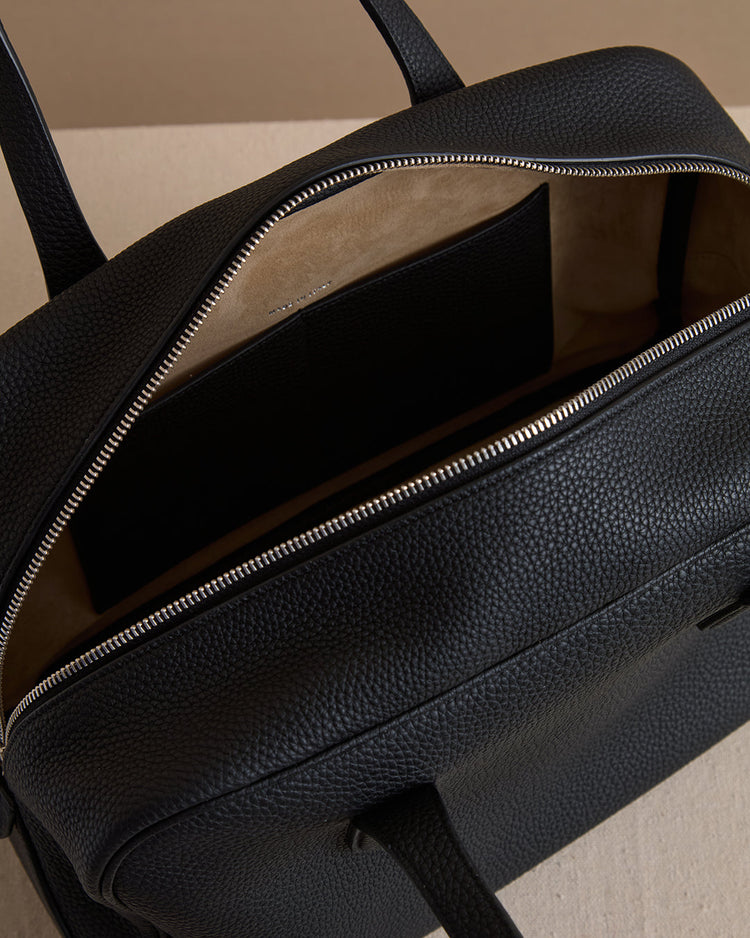 Archer 32 in Tumbled Grain Black