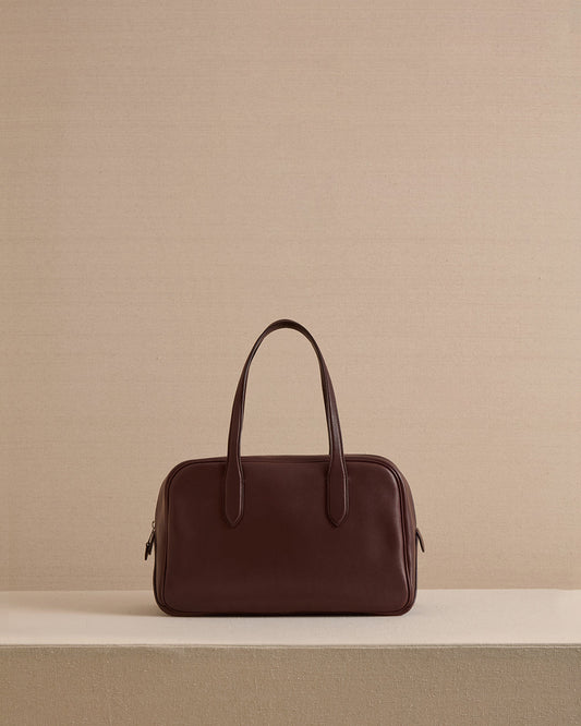 Archer 32 in Supple Soft Chocolate