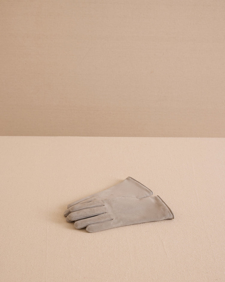 Babe 24 Gloves in Pale Grey Suede