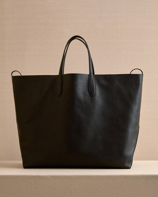 Eleanor 55 in Black Tumbled Grain