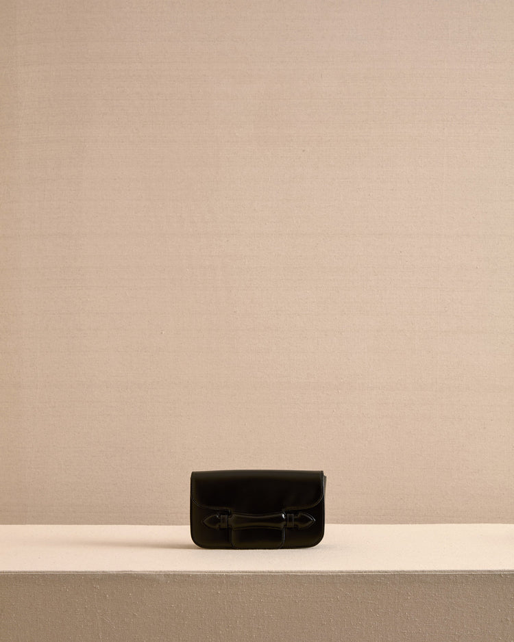 Romy Clutch in Box Calf Palmellato Black