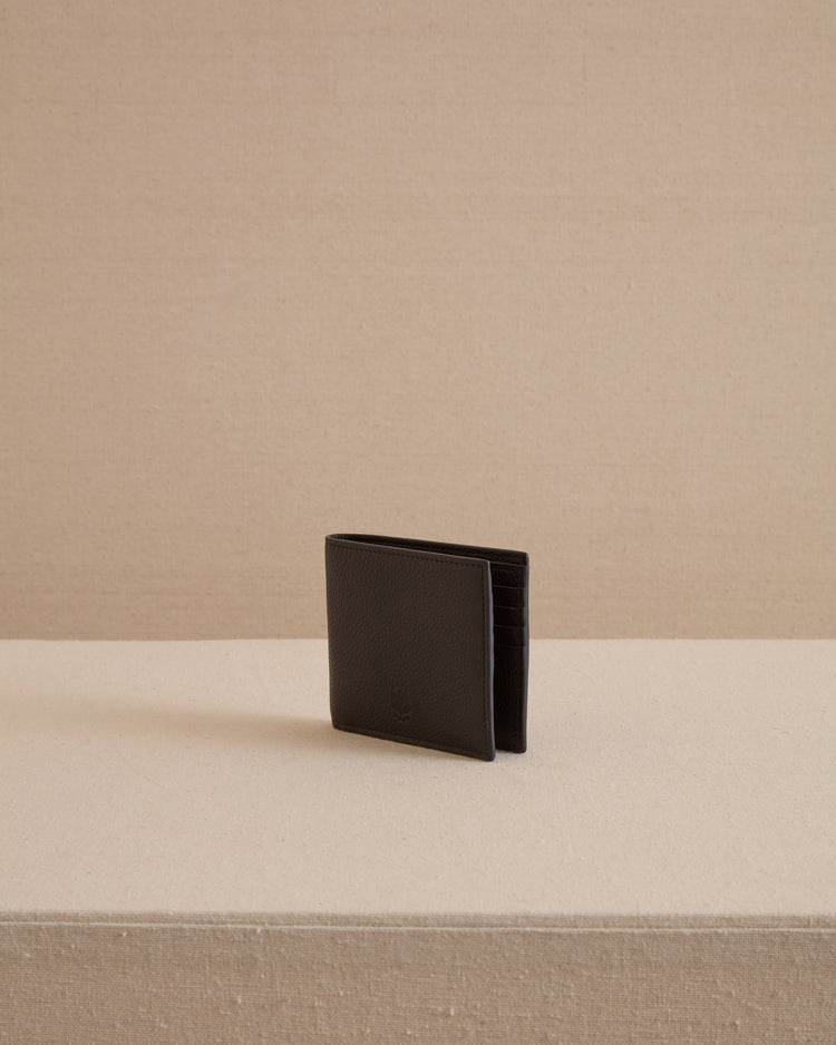 Bi-Fold Wallet in Black Tumbled Grain