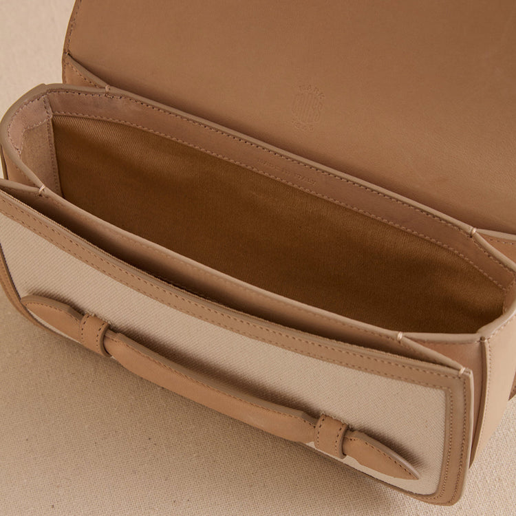 Romy Clutch in Canvas Natural