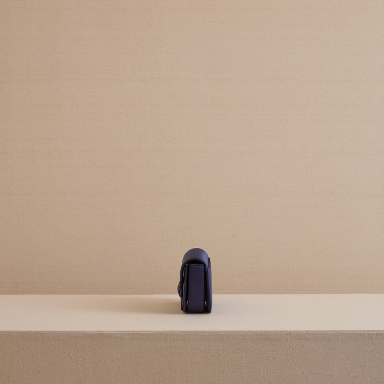 Romy Clutch in Navy