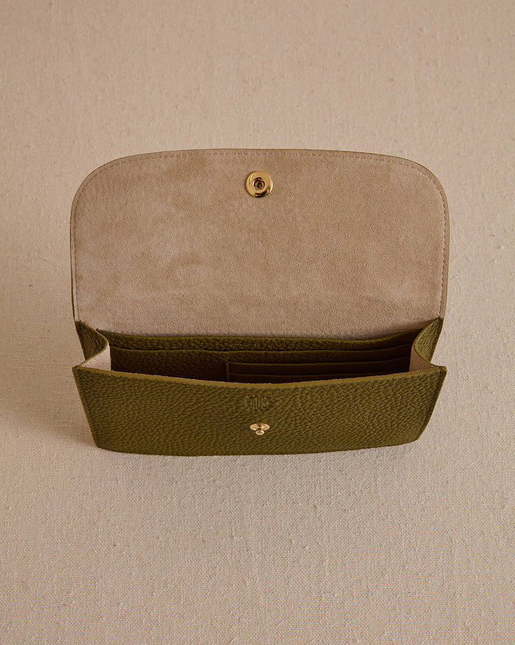 Skip 18 in Army Green Tumbled Grain