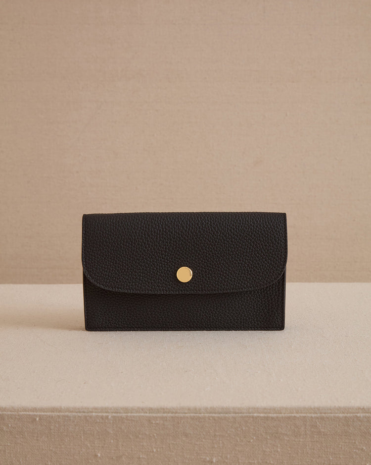 Skip 18 in Black Tumbled Grain