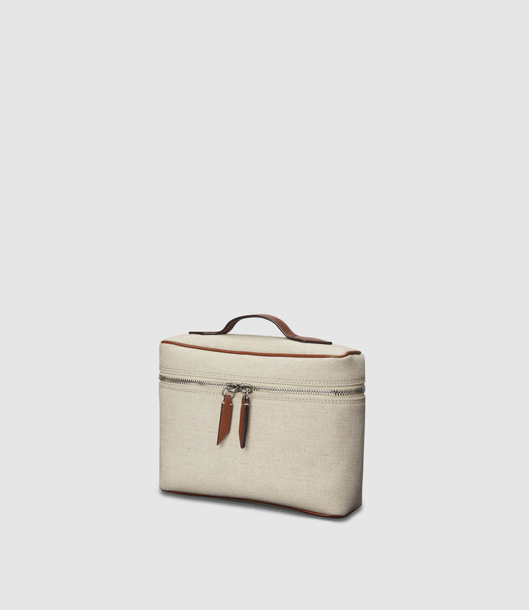 Many Days Toiletry Bag in Natural Linen