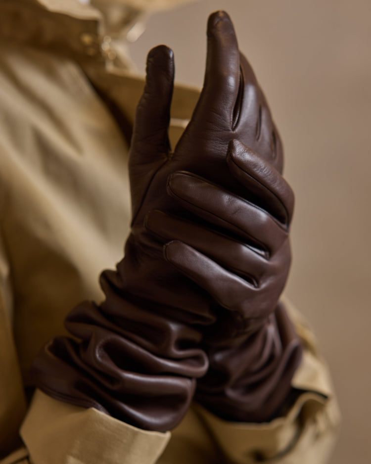 Babe 46 Gloves in Chocolate Nappa Leather