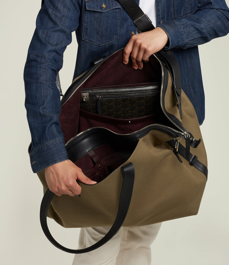 Nomad Weekend Bag in Khaki Military Twill