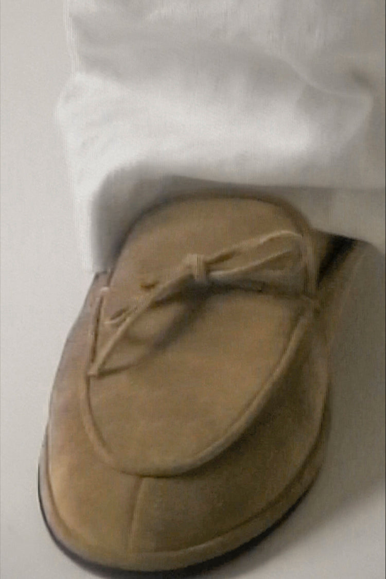 Parker in Taupe Suede