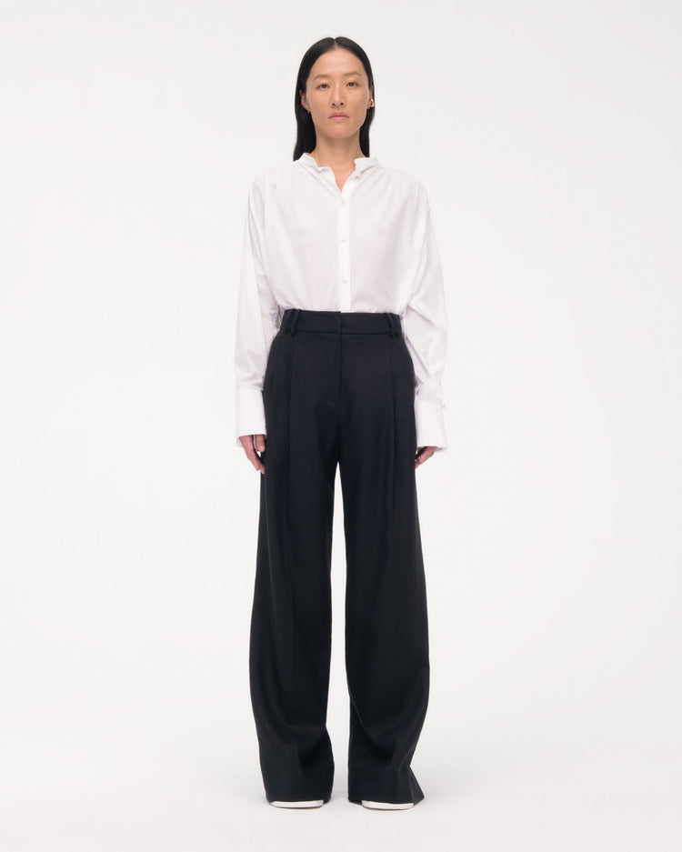Linen Pleated Trouser