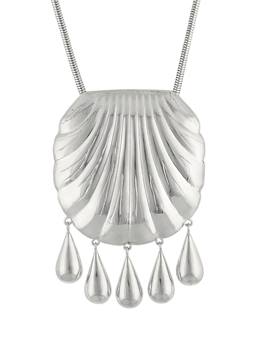 Petra Shell Necklace in Silver