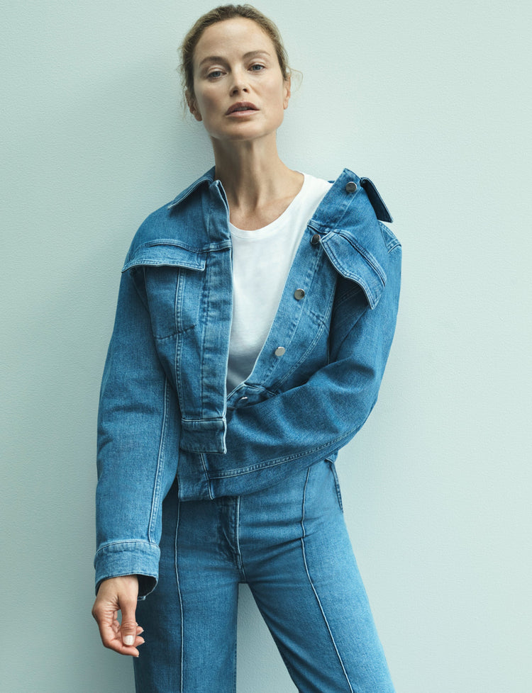 Cropped Denim Jacket in Dark Wash